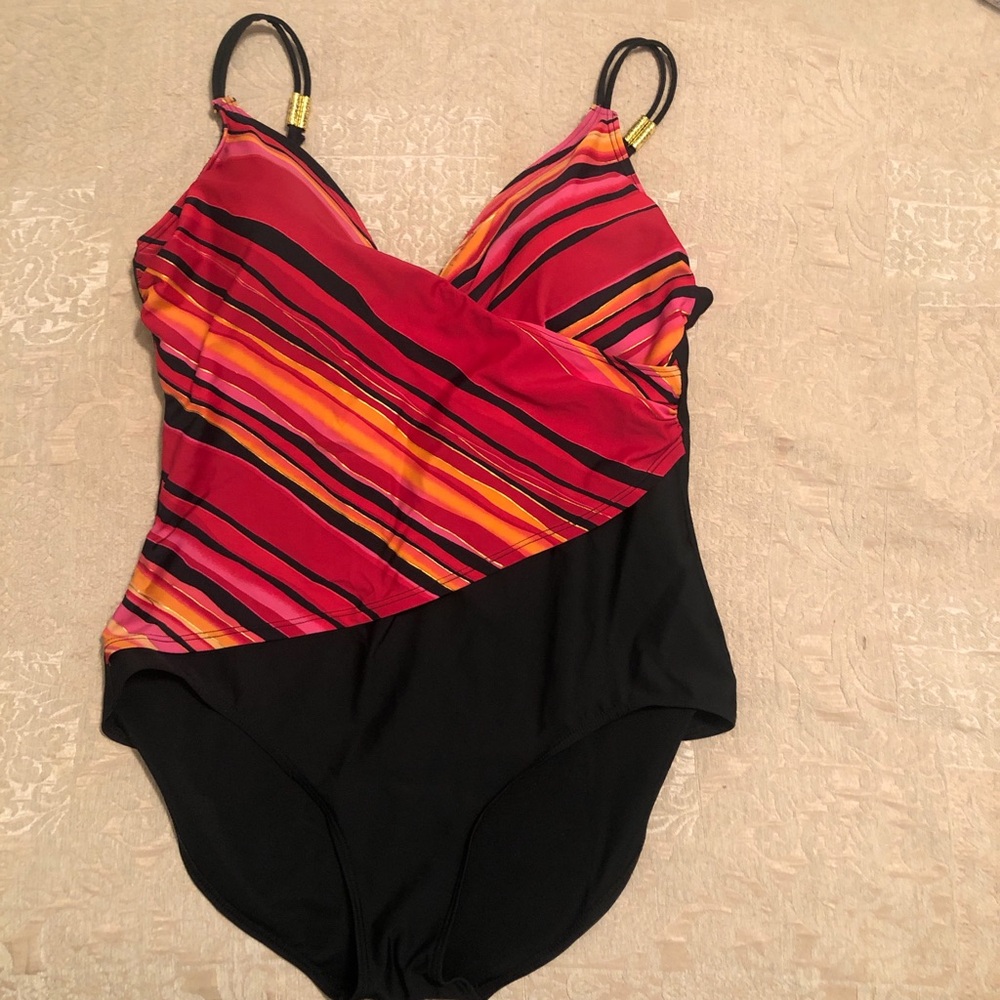 Striped Fanta Sizer  One-Piece Swimsuit